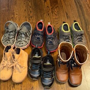 Kids Crocs, Sneakers and boots Bundle size 9